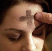 Picture of woman with ashes on forehead