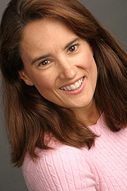 Picture of Elaine Penn.