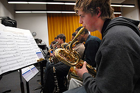 Augsburg students playing music